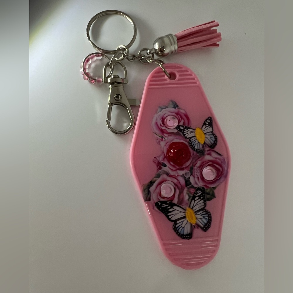 Butterfly flowers motel keychain purse dangle